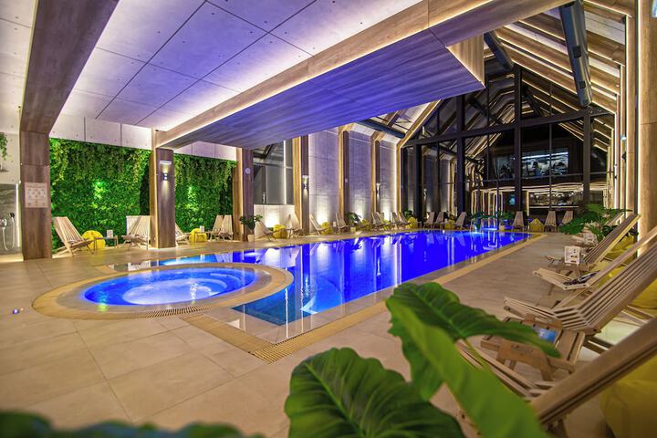 Pool 85 of 139