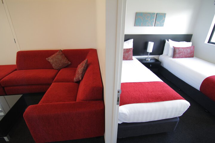 Room 4 of 34