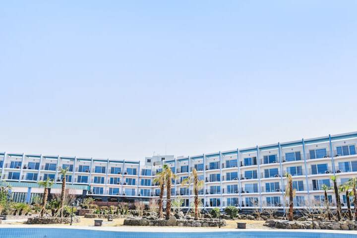 Hotel 105 of 110