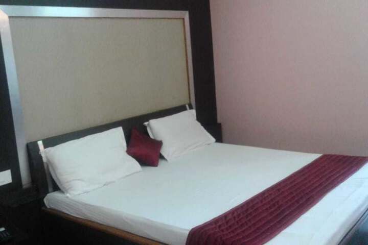Room 29 of 63