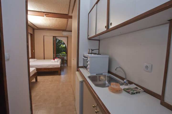 Private kitchenette