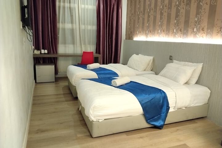 Room 58 of 66