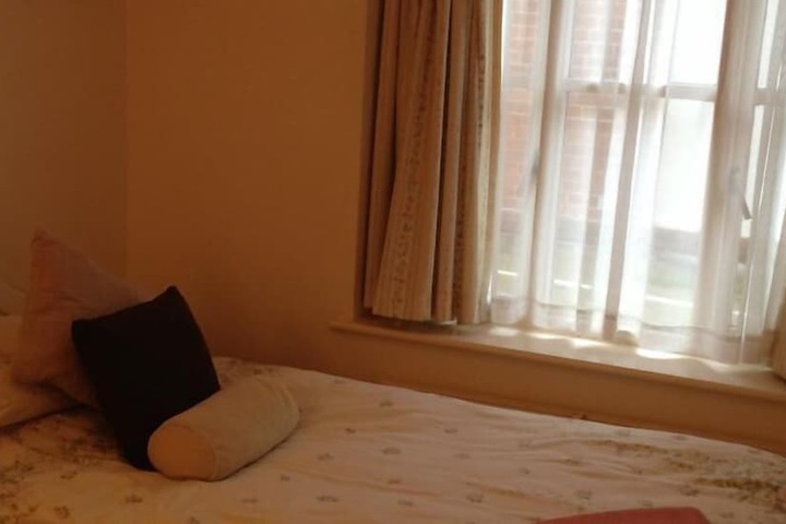 Room 6 of 21