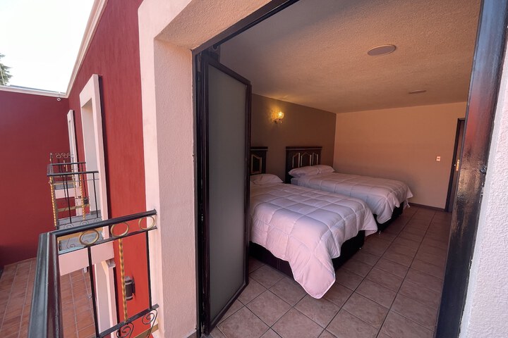 Room 7 of 50