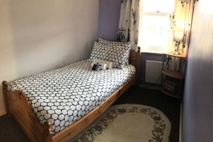 Room 4 of 20