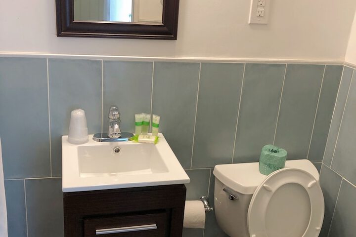 Room 72 of 131