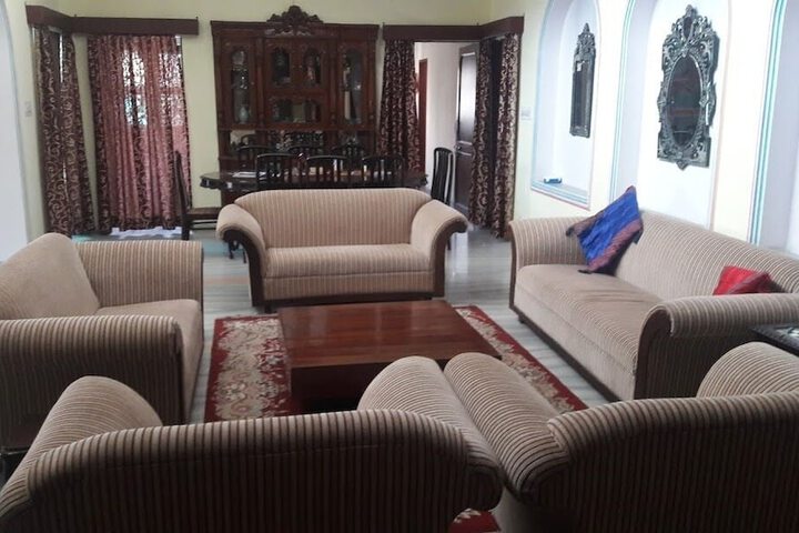 Room 26 of 105