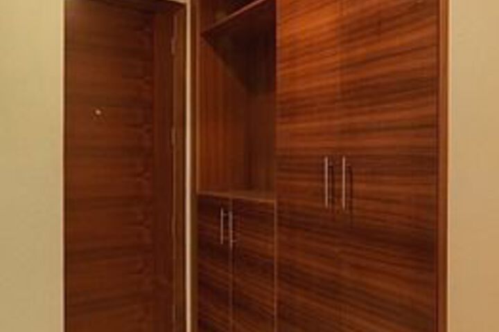 Room 21 of 27