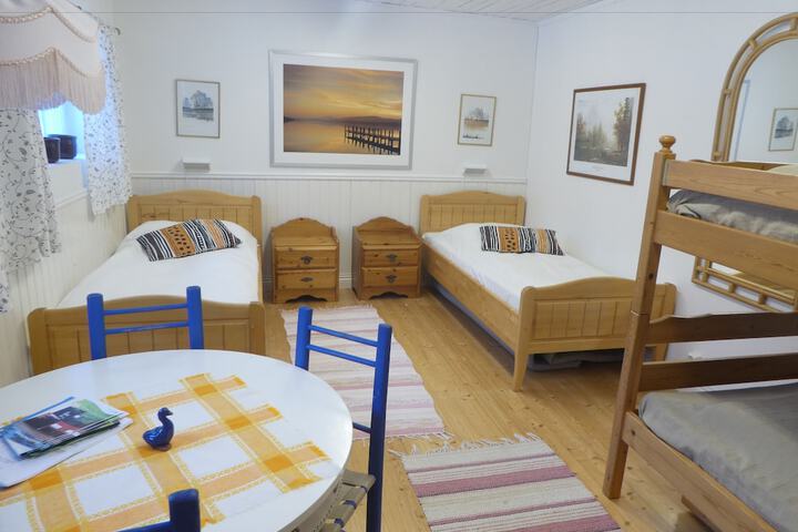 Room 5 of 73
