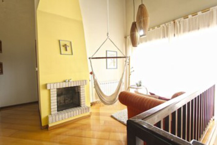 Room 7 of 13
