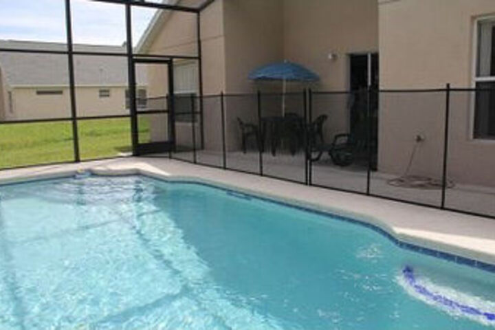 Pool 37 of 42
