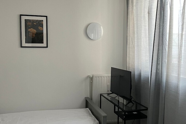 Room 15 of 21