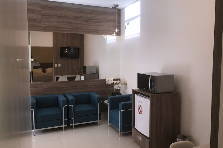 Room 15 of 42