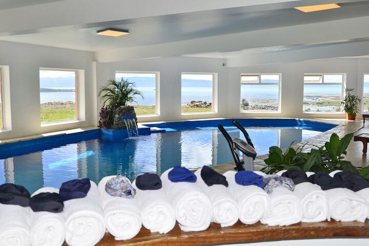 Pool Hotel