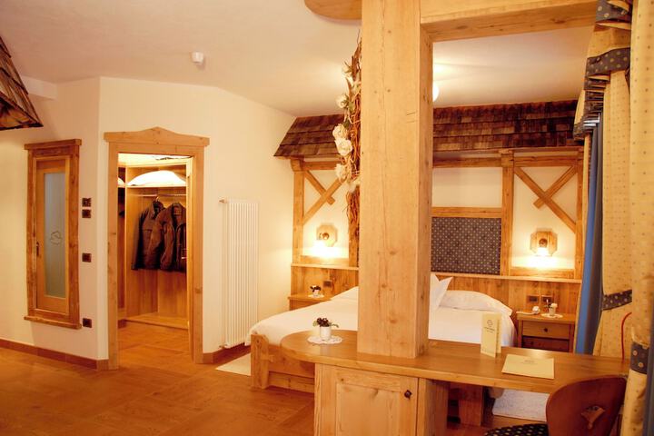 Room 16 of 91
