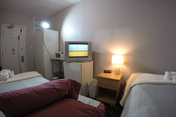 Room 42 of 58
