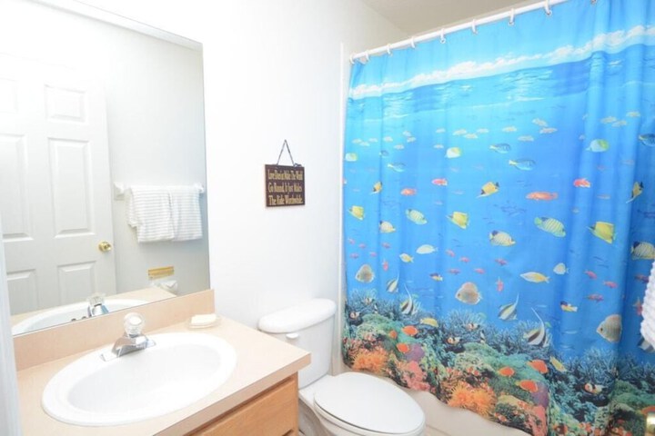 Room 18 of 26
