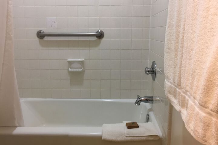 Bathroom shower