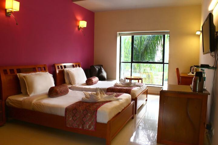 Room 7 of 34