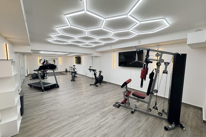 Health and Fitness 12 of 38