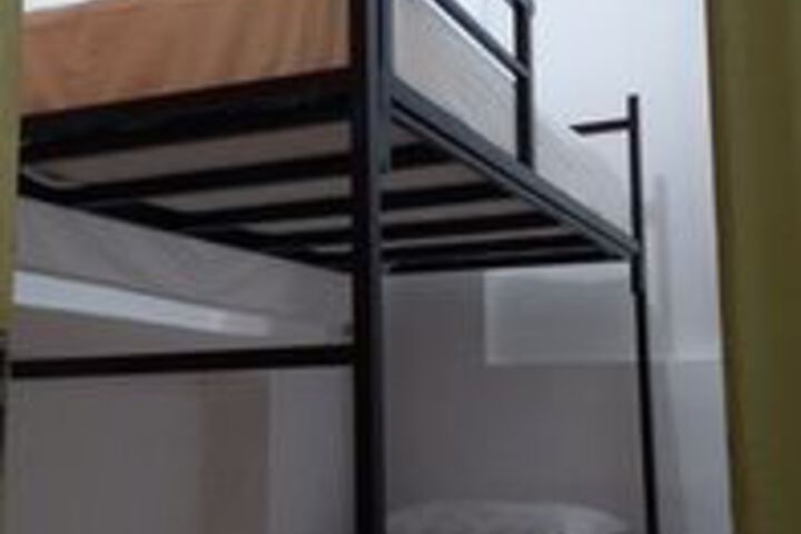 Room 146 of 189