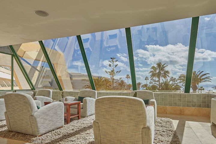 Hotel Interior 13 of 156