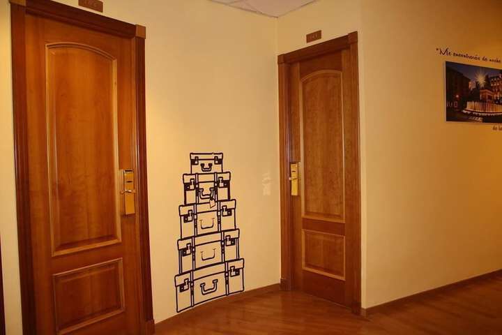 Ballroom/Hall 38 of 45