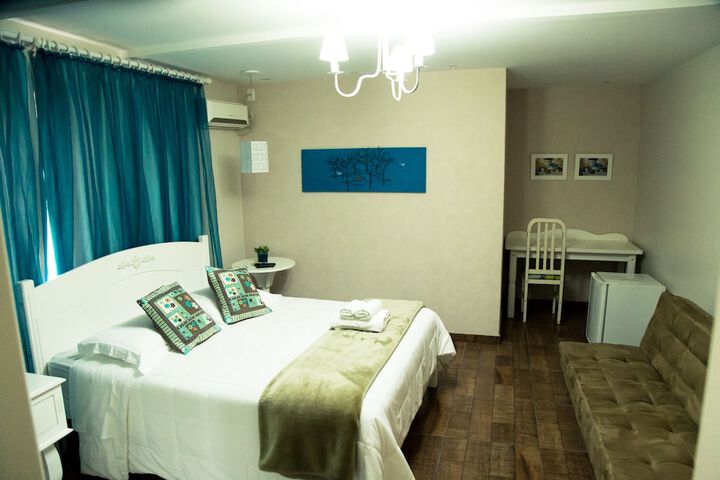 Room 51 of 133