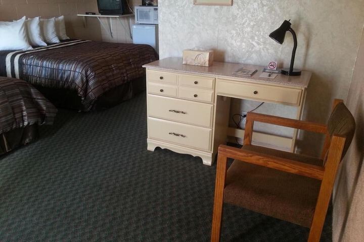 Room 3 of 18