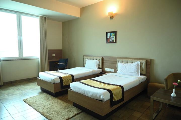 Room 14 of 51
