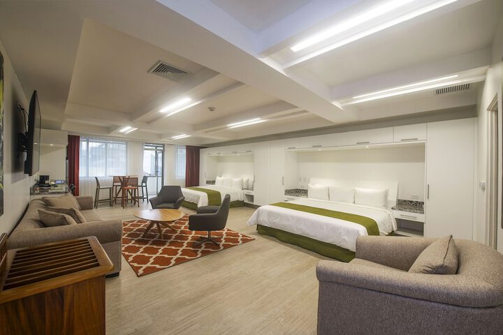 Room 10 of 53