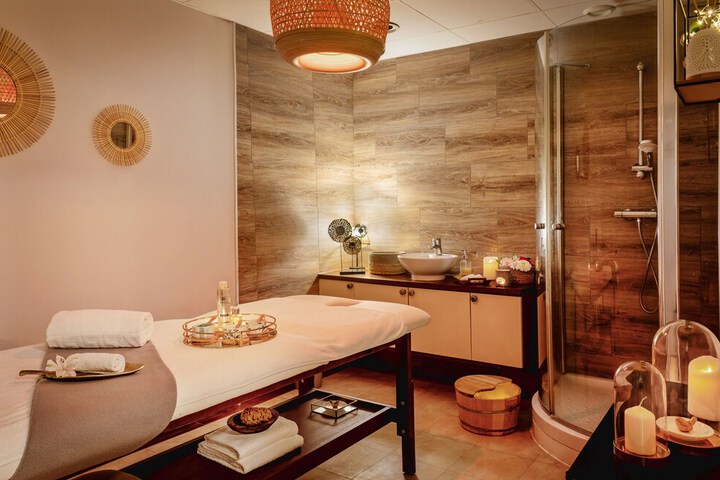 Relaxing Spa