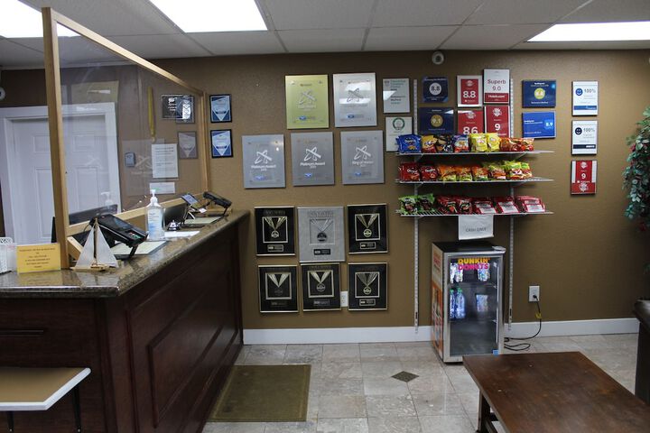 Snack bar