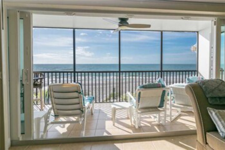 Terrace/Patio 7 of 49