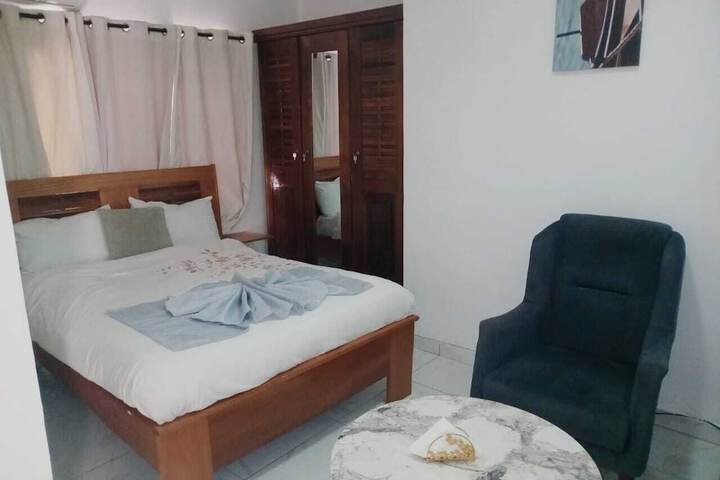 Room 12 of 31