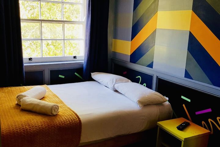 Room 61 of 106