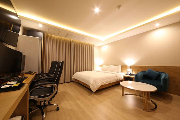 Room 36 of 110