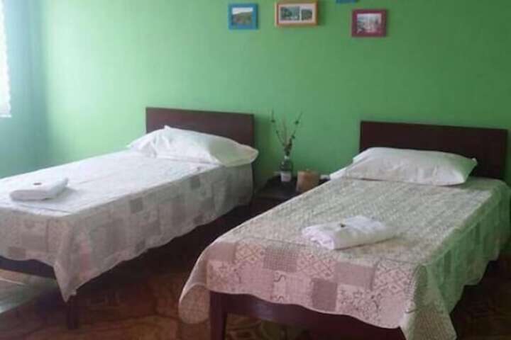 Room 6 of 29