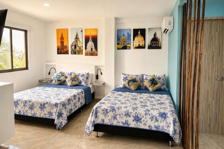 Room 33 of 50