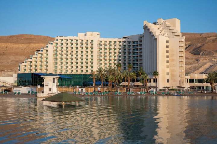 Hotel 107 of 108