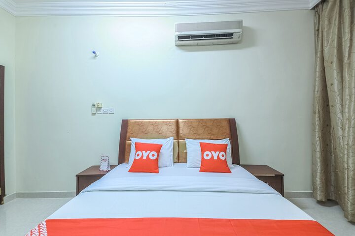 Room 18 of 73