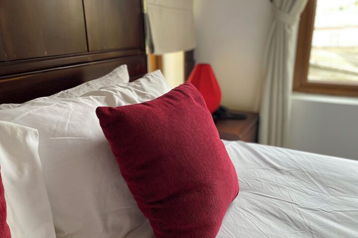 Room 26 of 180