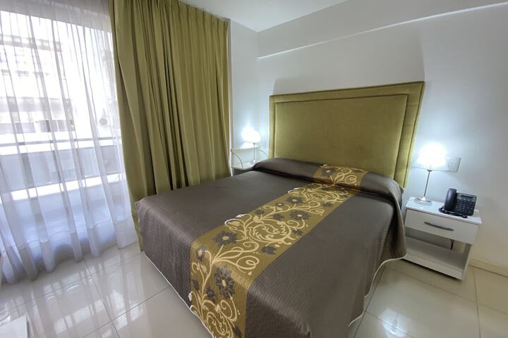 Room 20 of 161