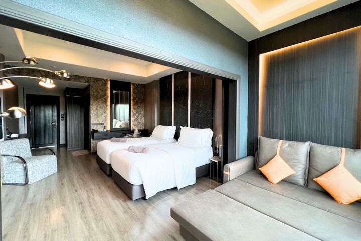 Room 31 of 255