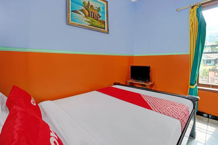 Room 11 of 26