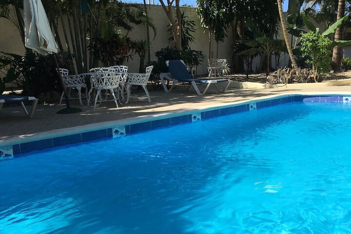Hotel Pool