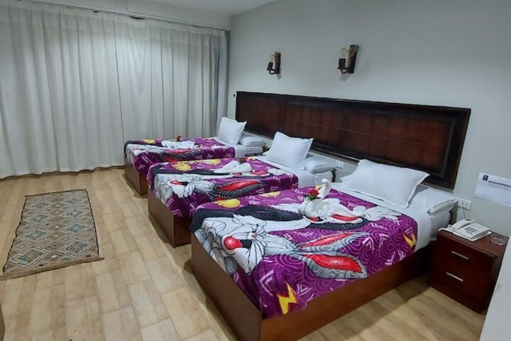Room 53 of 61
