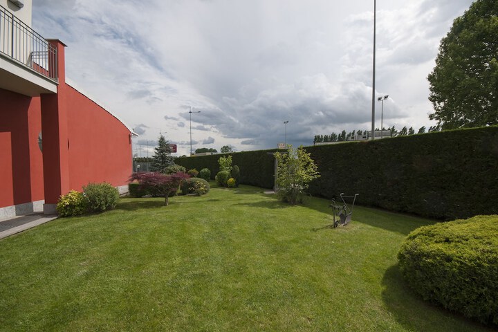 Outside Photo