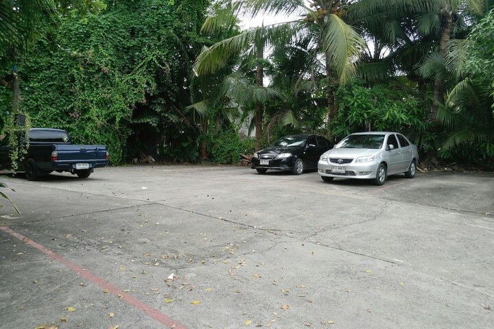 Property Grounds 14 of 14