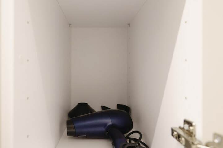 Room 25 of 44